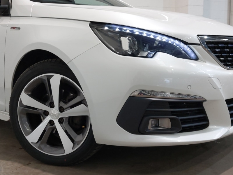 Used Peugeot 308 2019 for sale - 76354813: Photo 9