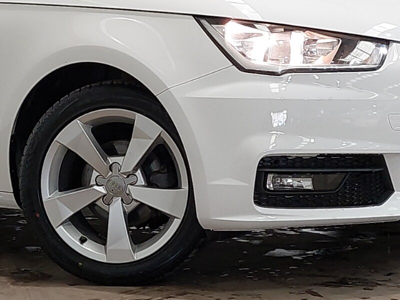 Used Audi A1 2017 for sale - 77816886: Photo 9