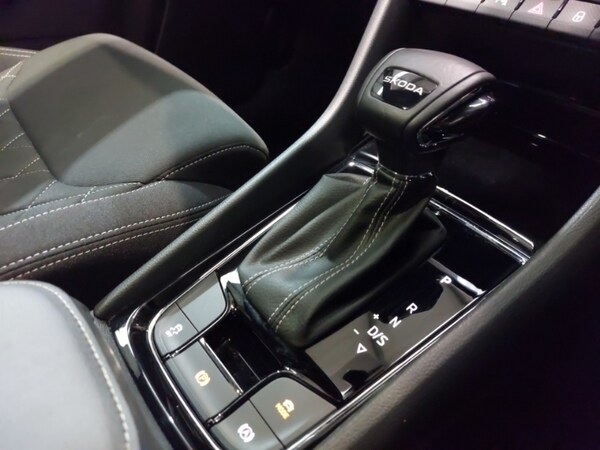 Used Skoda Karoq 2024 for sale - 75989511: Photo 15