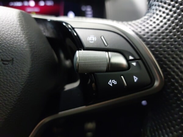Used Skoda Karoq 2024 for sale - 75989511: Photo 18
