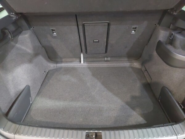Used Skoda Karoq 2024 for sale - 75989511: Photo 8