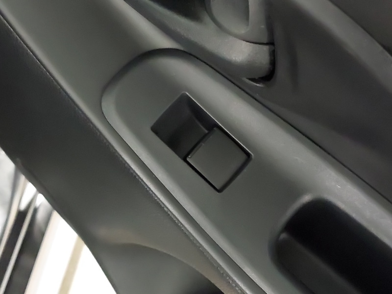 Used Mazda Mazda2 HYBRID 2024 for sale - 76548922: Photo 15