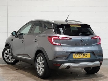 Used Renault Captur 2020 for sale - 79160504: Photo