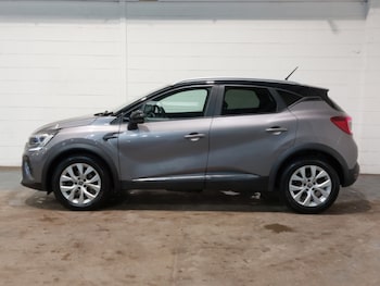 Used Renault Captur 2020 for sale - 79160504: Photo