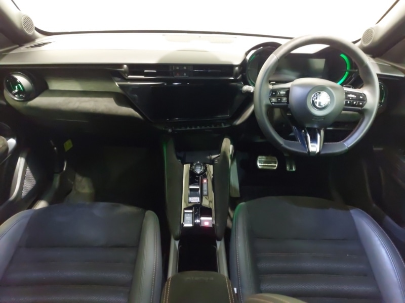 Used Alfa Romeo Junior 2025 for sale - 78147271: Photo 2