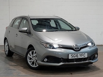 Used Toyota Auris 2016 for sale - 77580393: Photo