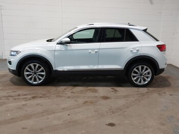 Used Volkswagen T-Roc 2018 for sale - 79134092: Photo
