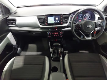 Used Kia Stonic 2019 for sale - 78791322: Photo