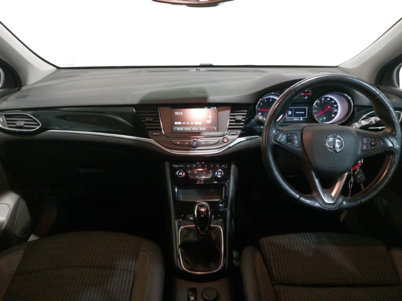 Used Vauxhall Astra 2021 for sale - 76663959: Photo 2