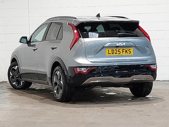 Used Kia Niro 2025 for sale - 76199271: Photo 3