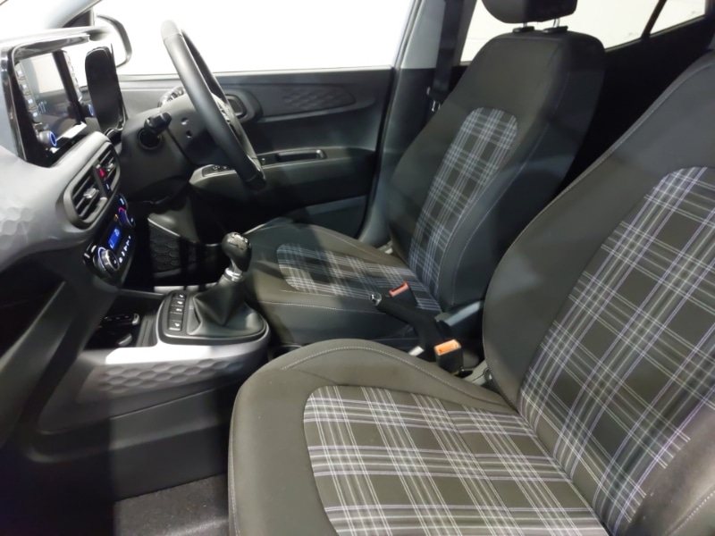 Used Hyundai i10 2025 for sale - 76726258: Photo 5