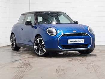 2024 - 160kW SE Exclusive 54kWh 3dr Auto