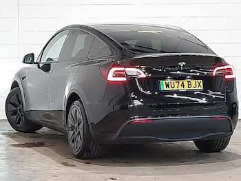 Used Tesla Model Y 2024 for sale - 75989324: Photo