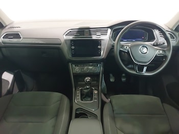 Used Volkswagen Tiguan 2019 for sale - 78976873: Photo
