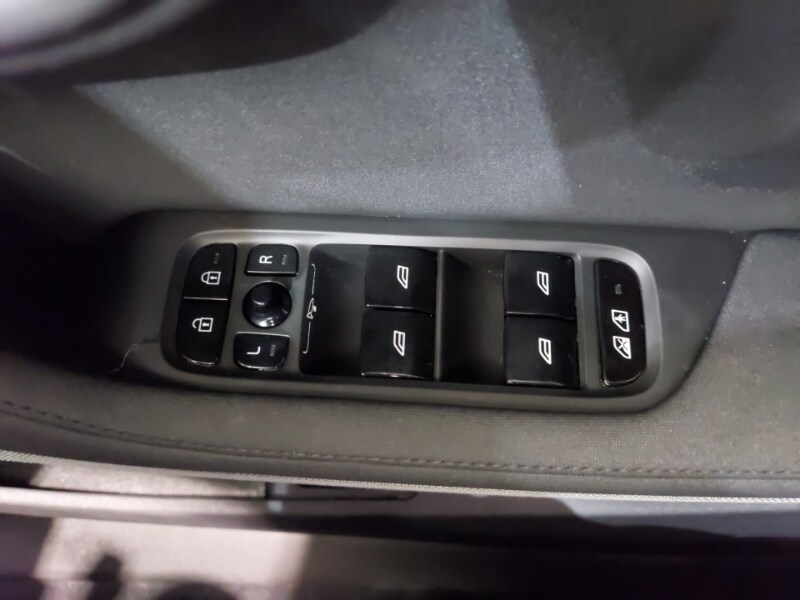 Used Polestar Polestar 2 2023 for sale - 78211288: Photo 15