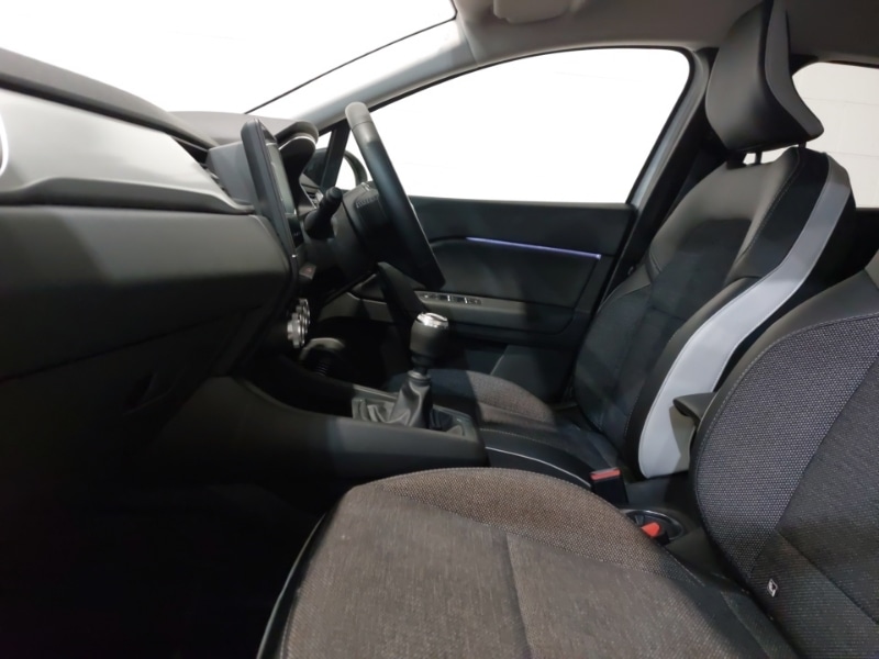 Used Renault Captur 2022 for sale - 77433186: Photo 5