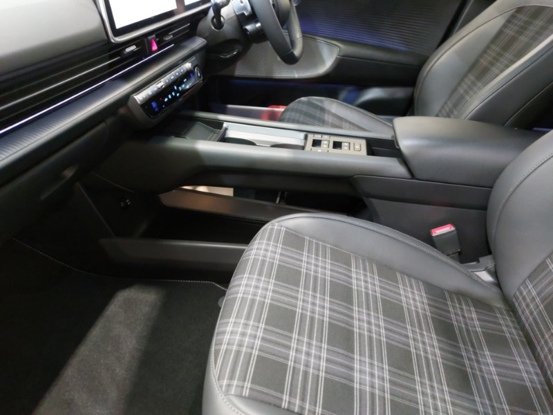 Used Hyundai IONIQ 6 2023 for sale - 76397471: Photo 5