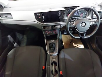 Used Volkswagen Polo 2018 for sale - 78490020: Photo
