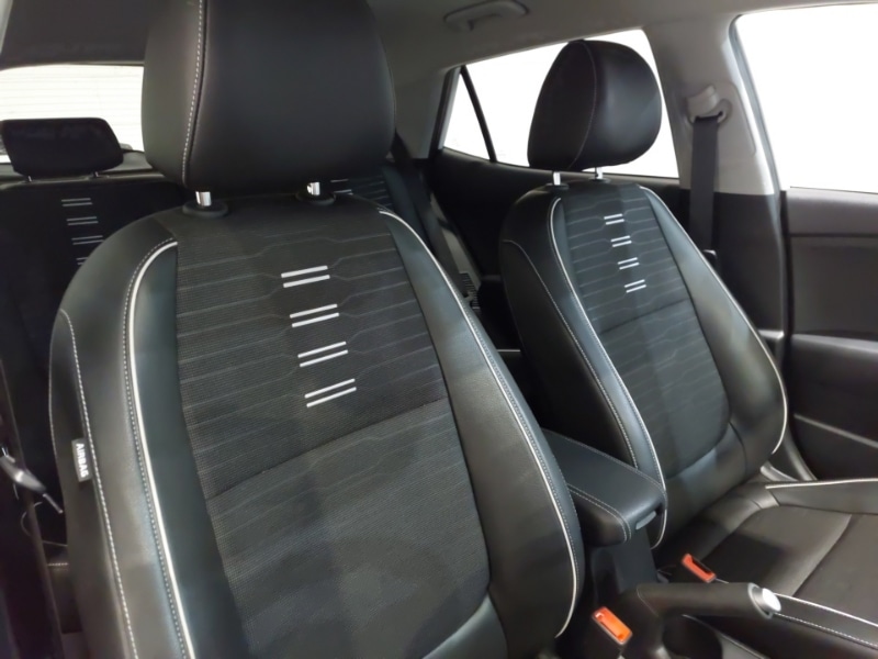 Used Kia Stonic 2022 for sale - 76294032: Photo 13
