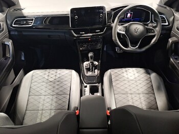 Used Volkswagen T-Roc 2025 for sale - 76964229: Photo