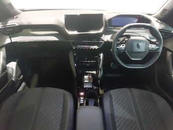 Used Peugeot 2008 2025 for sale - 76964197: Photo