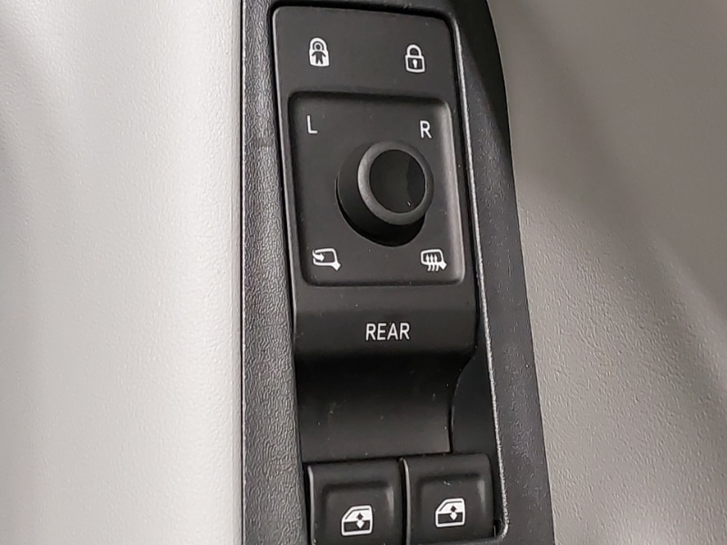 Used Ford Explorer 2025 for sale - 76822173: Photo 11