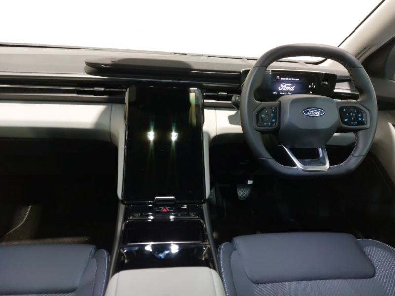 Used Ford Explorer 2025 for sale - 76822173: Photo 2