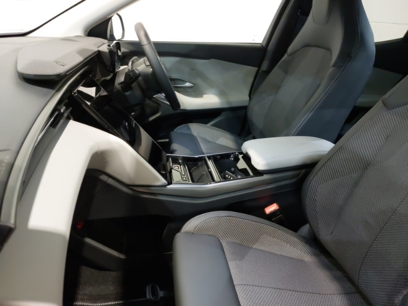 Used Ford Explorer 2025 for sale - 76822173: Photo 5