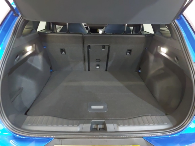 Used Ford Explorer 2025 for sale - 76822173: Photo 8