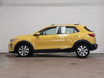 Used Kia Stonic 2022 for sale - 75640527: Photo