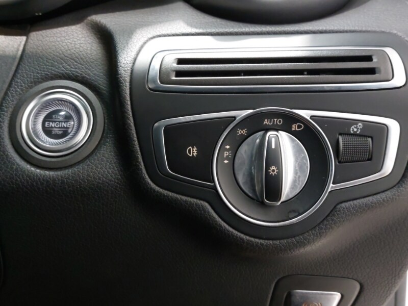 Used Mercedes-Benz C Class 2019 for sale - 78225187: Photo 13