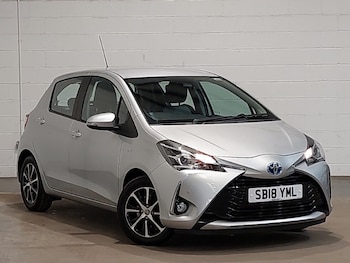 Used Toyota Yaris 2018 for sale - 77874449: Photo