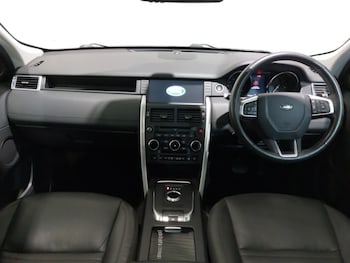 Used Land Rover Discovery Sport 2018 for sale - 77419004: Photo