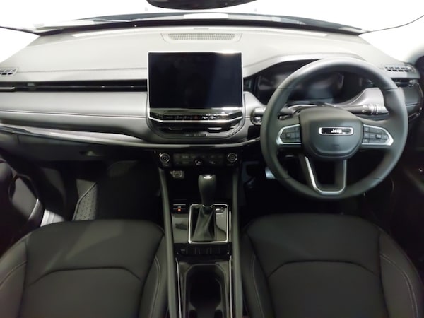 Used Jeep Compass 2025 for sale - 76199278: Photo 2