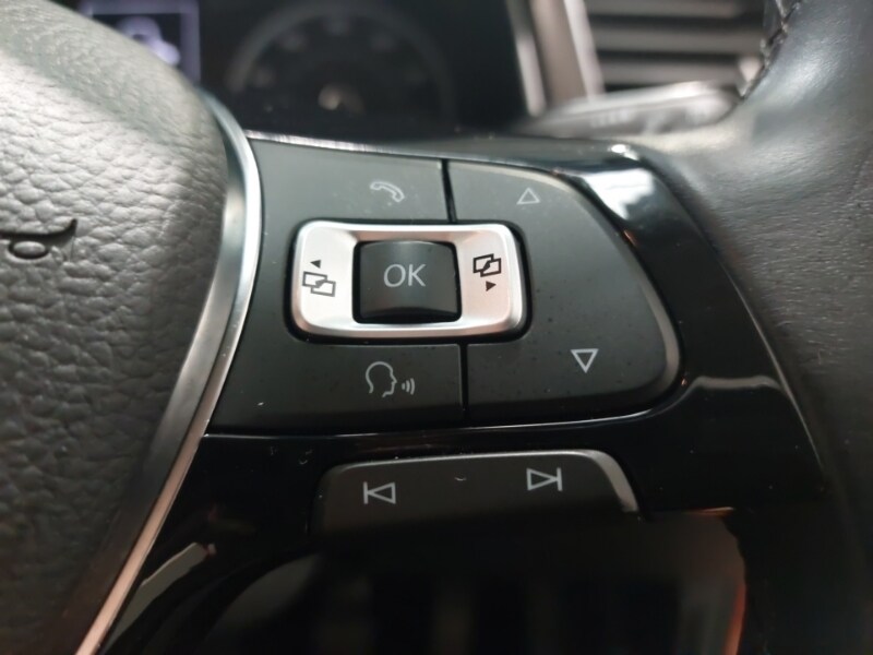 Used Volkswagen T-Roc 2018 for sale - 77491627: Photo 14