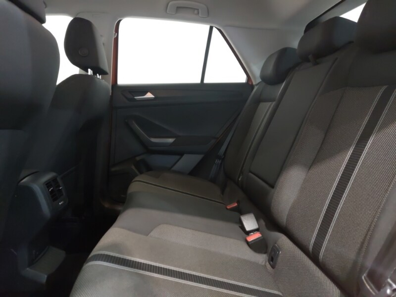 Used Volkswagen T-Roc 2018 for sale - 77491627: Photo 6