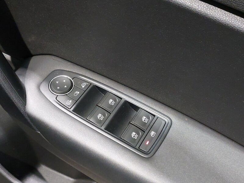 Used Renault Captur 2020 for sale - 78040807: Photo 12