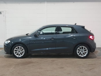 Used Audi A1 2023 for sale - 77651858: Photo