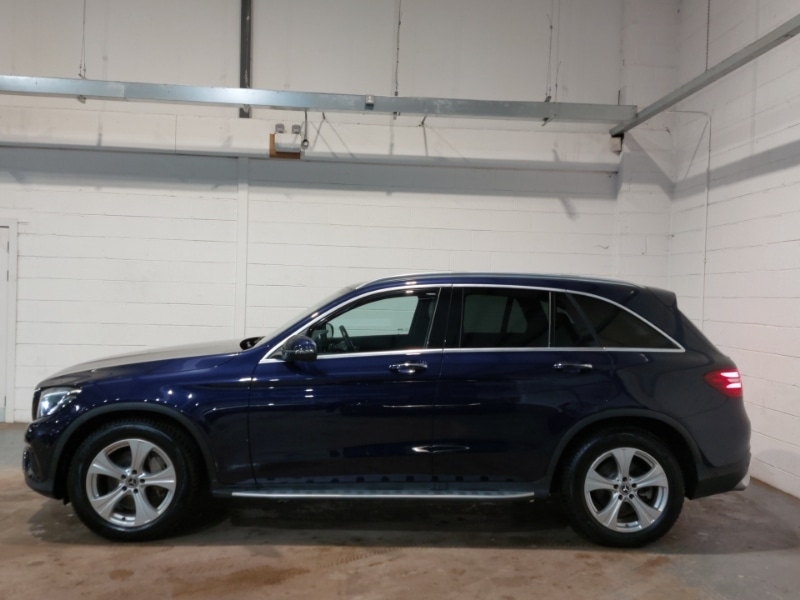 Used Mercedes-Benz GLC 2018 for sale - 77669672: Photo 4