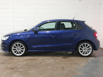 Used Audi A1 2018 for sale - 77637146: Photo