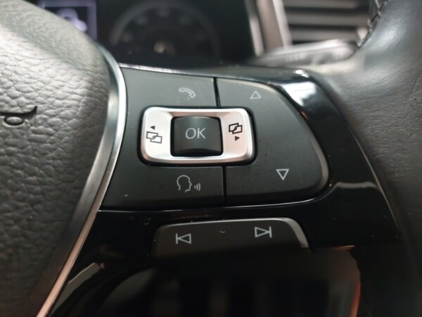 Used Volkswagen T-Roc 2018 for sale - 75309694: Photo 14