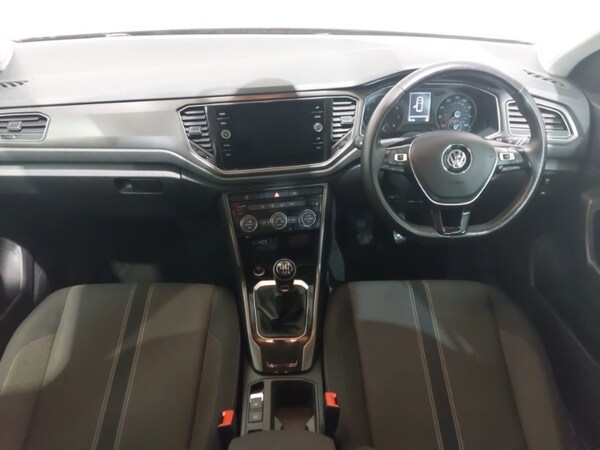 Used Volkswagen T-Roc 2018 for sale - 75309694: Photo 2