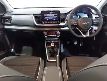 Used Kia Stonic 2025 for sale - 77201977: Photo