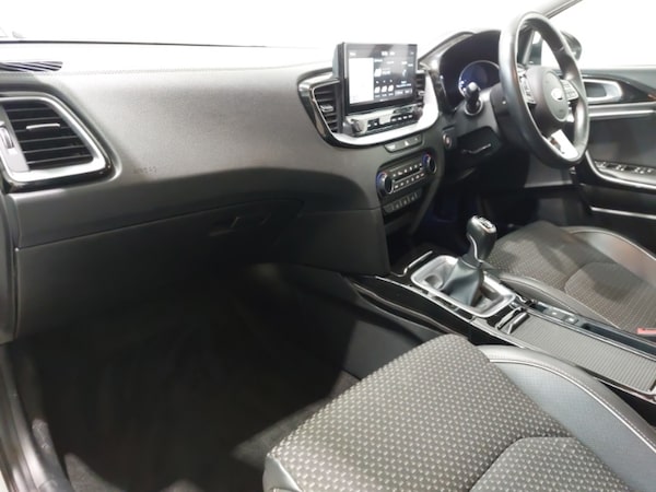 Used Kia XCeed 2020 for sale - 75645323: Photo 5