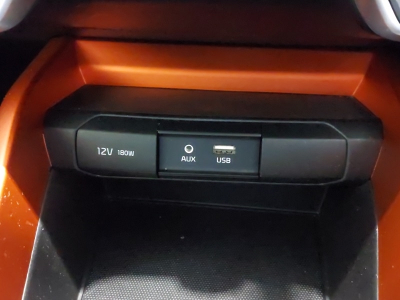 Used Kia Stonic 2019 for sale - 76639189: Photo 15