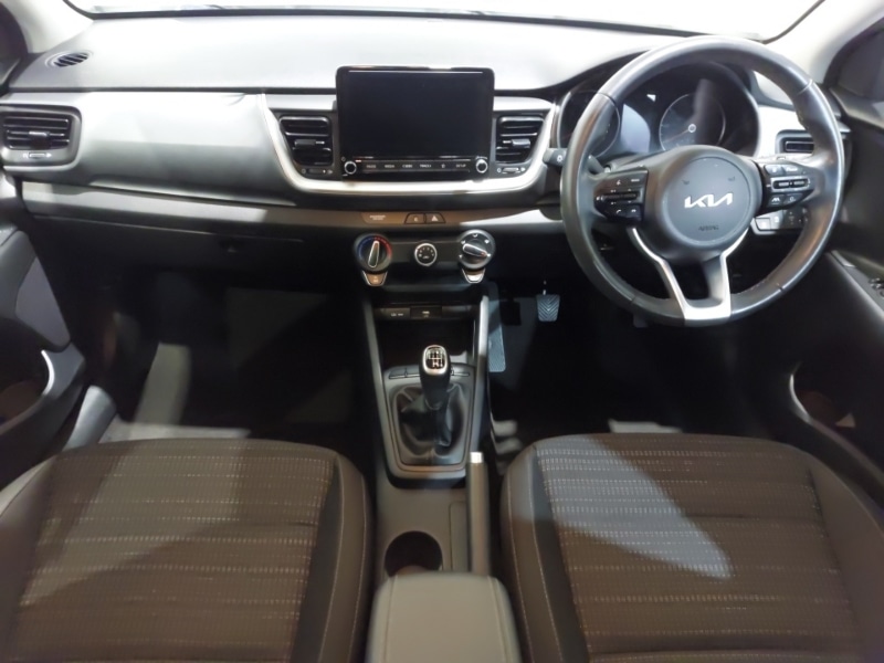 Used Kia Stonic 2023 for sale - 77329962: Photo 2