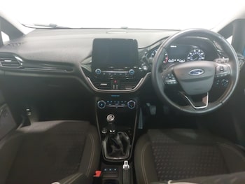 Used Ford Fiesta 2017 for sale - 78983901: Photo
