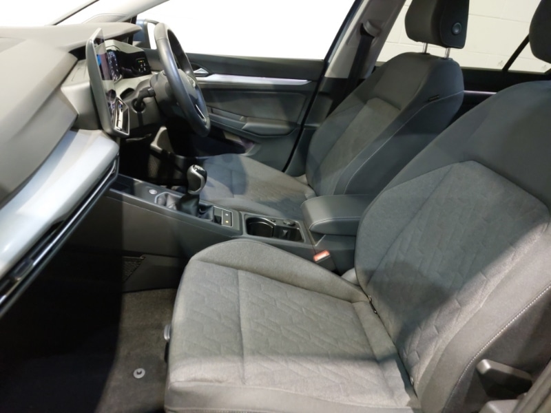 Used Volkswagen Golf 2024 for sale - 77173729: Photo 5