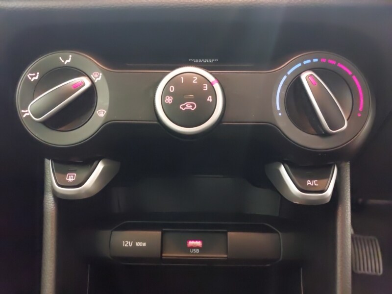 Used Kia Picanto 2022 for sale - 77938870: Photo 15