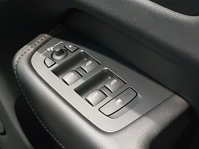 Used Volvo XC60 2022 for sale - 76456133: Photo 14